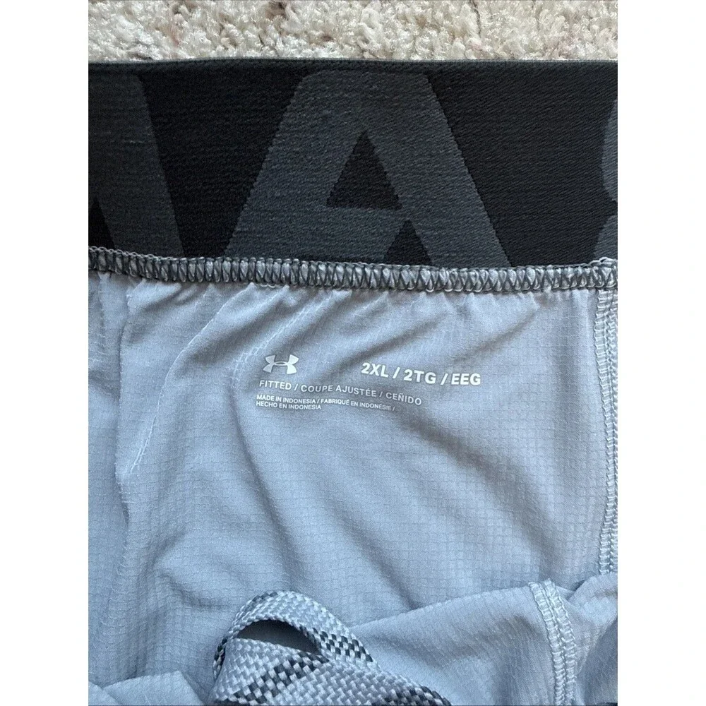 Under Armour Gym Shorts Men 2XL Gray Loose Fit Retro Athletic Spring Training